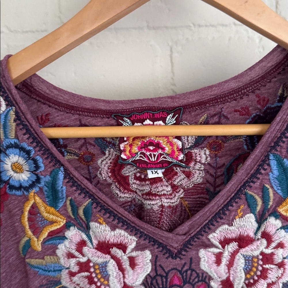 Johnny Was shirt 1x floral Embroidered Purple boho hippie peasant bell sleeve - Picture 2 of 6